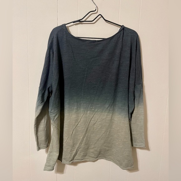 Easel Tunic - Picture 3 of 3